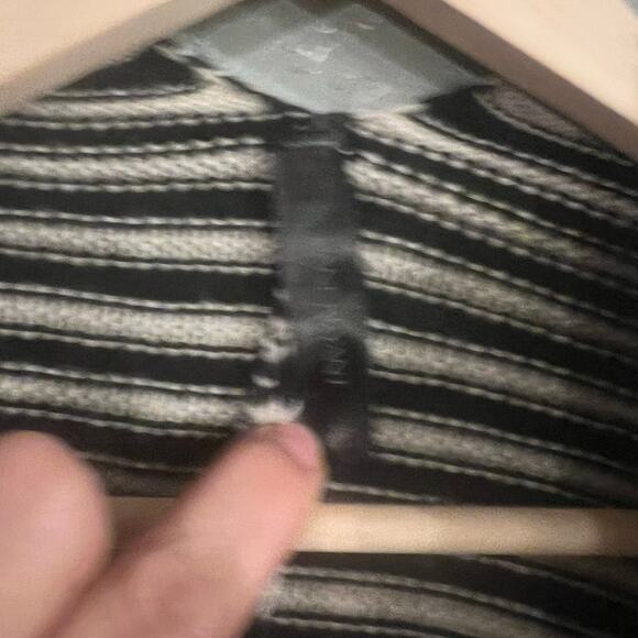 Lane Bryant women’s knit cape wrap one size black and off white warm cozy soft - Picture 3 of 9